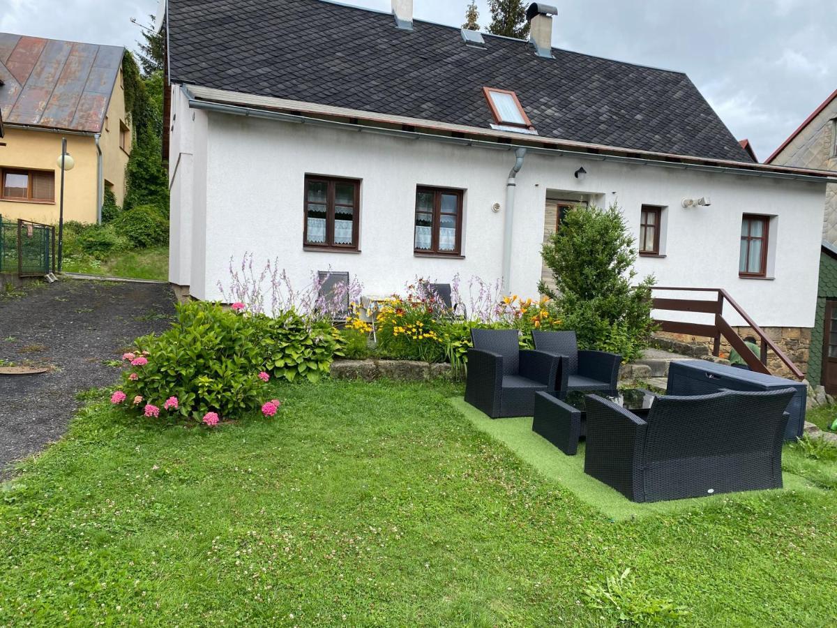 Rekreacni Dum Pohoda Jiřetín pod Jedlovou Dış mekan fotoğraf